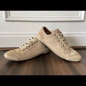 Tommy Bahama Island Cruiser Sneaker